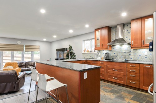 6068 Brooks Crescent, Surrey, BC 