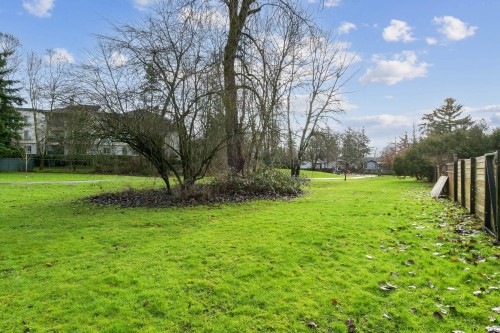 6068 Brooks Crescent, Surrey, BC 