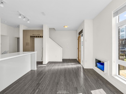 13-14057 60A Avenue, Surrey, BC 