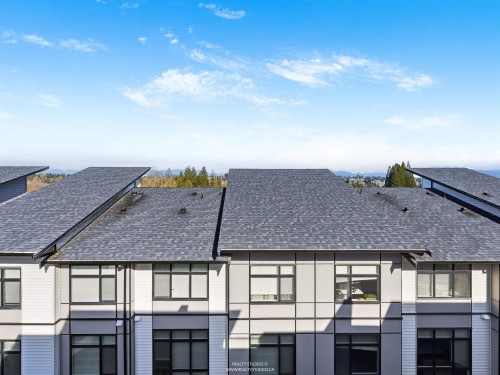 13-14057 60A Avenue, Surrey, BC 