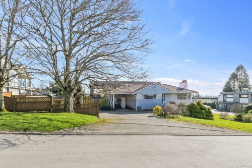 15761 Cliff Avenue  White Rock, BC V4B 1W4