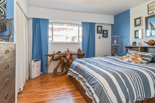 15761 Cliff Avenue, White Rock, BC 