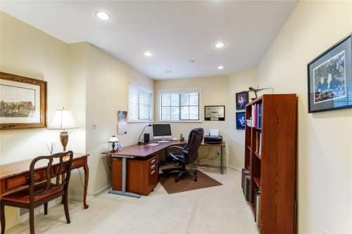 1-15140 20 Avenue, Surrey, BC 