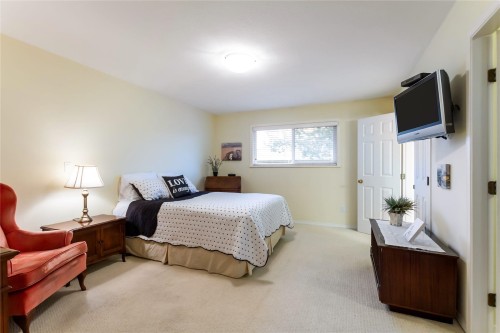 1-15140 20 Avenue, Surrey, BC 