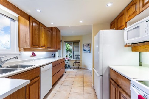 1-15140 20 Avenue, Surrey, BC 