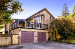 9840 158a Street  Surrey, BC V4N 2A3