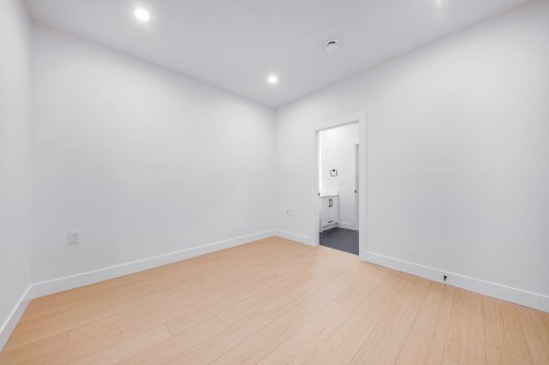 14779 68A Avenue, Surrey, BC 