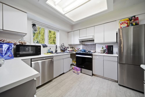 34949 Everett Drive, Abbotsford, BC 