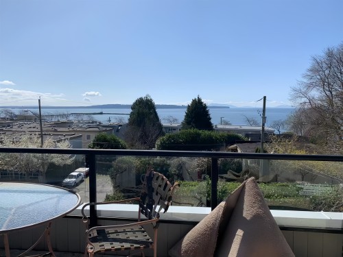 14878 Buena Vista Avenue  White Rock, BC V4B 1X4