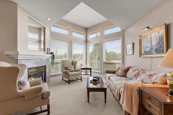 11-3354 Horn Street  Abbotsford, BC V2S 7L3