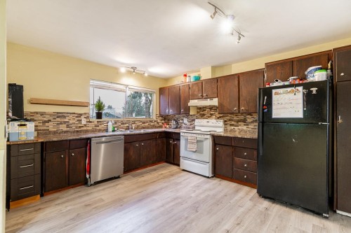 15058 Robin Crescent, Surrey, BC 