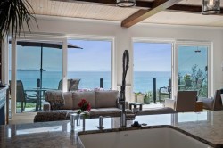 14553 Sunset Drive  White Rock, BC V4B 2V9