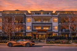 303-22087 49 Avenue  Langley, BC V3A 0K4