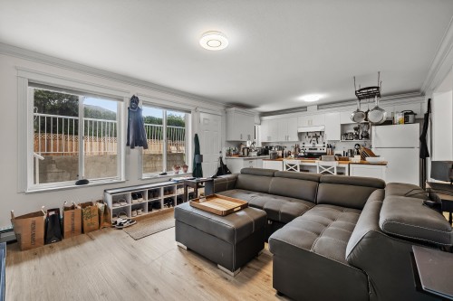 15350 82 Avenue, Surrey, BC 