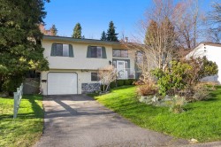 8317 Blueberry Drive  Mission, BC V2V 5W4