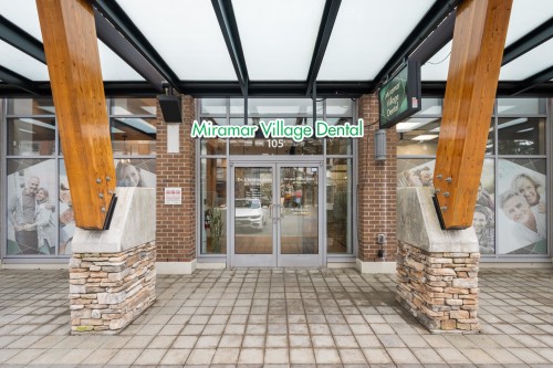111-1442 Foster Street, White Rock, BC 