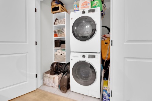 320-7506 199A Street, Langley, BC 