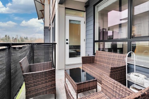 320-7506 199A Street, Langley, BC 