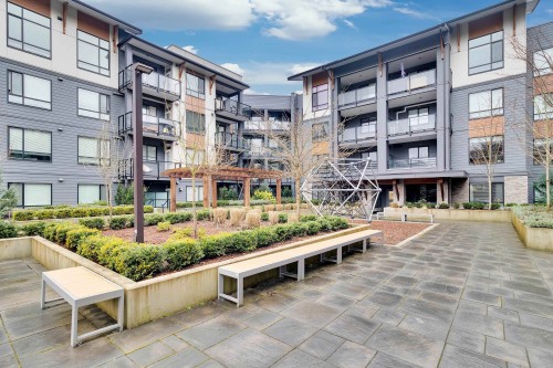 320-7506 199A Street, Langley, BC 