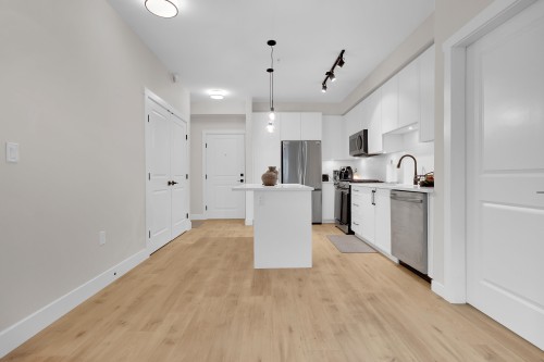 320-7506 199A Street, Langley, BC 