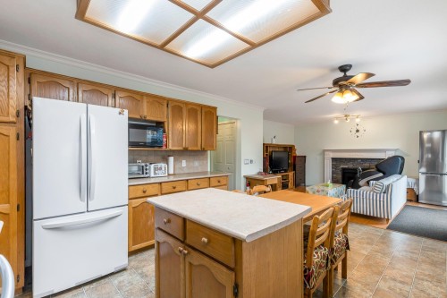 9505 161 Street, Surrey, BC 