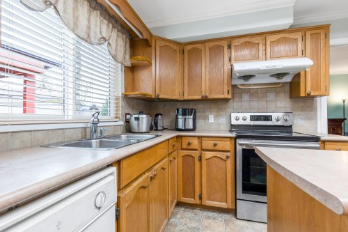 9505 161 Street, Surrey, BC 