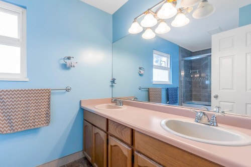 9505 161 Street, Surrey, BC 