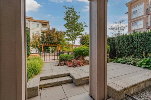 111-20175 53 Avenue, Langley, BC 