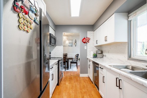 8403 Arbour Place, Surrey, BC 