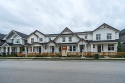 20521 76 Avenue  Langley, BC V2Y 1W7