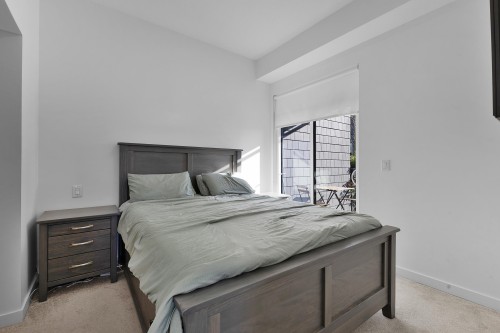 122-15825 85 Avenue, Surrey, BC 