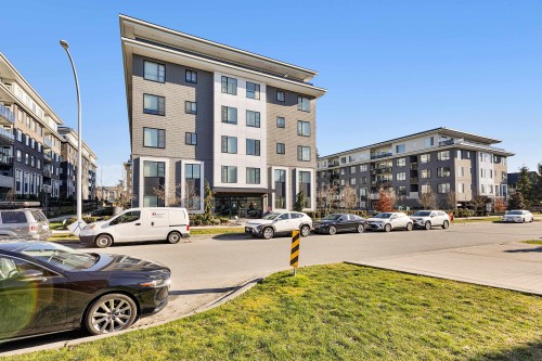 122-15825 85 Avenue, Surrey, BC 