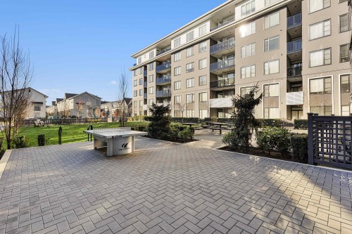 122-15825 85 Avenue, Surrey, BC 