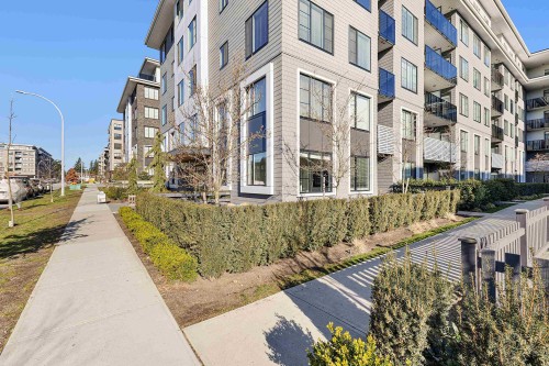 122-15825 85 Avenue, Surrey, BC 