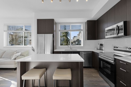 122-15825 85 Avenue, Surrey, BC 