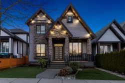 6631 121a Street  Surrey, BC V4C 4S1