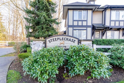 53-20176 68 Avenue  Langley, BC V2Y 2X7