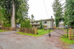 1734 196 Street  Langley, BC V2Z 2G4