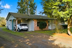 3907 212 Street  Langley, BC V3A 9L1