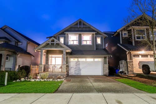 27563 27a Avenue  Langley, BC V4W 0C4