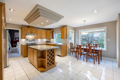 7881 154 Street, Surrey, BC 