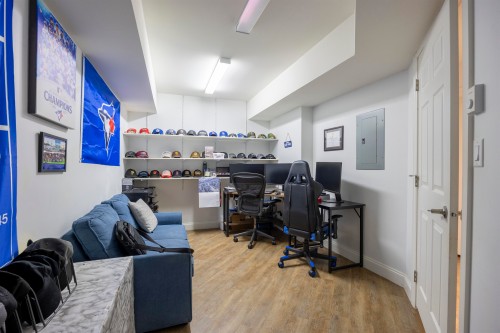 7881 154 Street, Surrey, BC 
