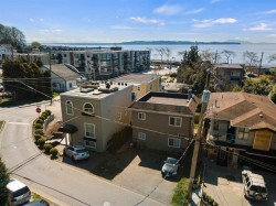 14788 Gordon Avenue  White Rock, BC V4B 2A7