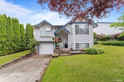 8062 138 Street  Surrey, BC V3W 8P9