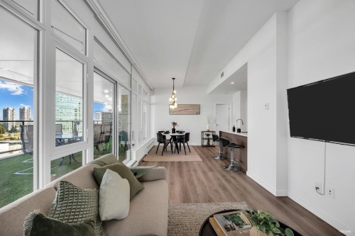 1403-13350 Central Ave Avenue, Surrey, BC 