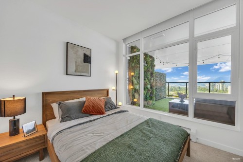 1403-13350 Central Ave Avenue, Surrey, BC 