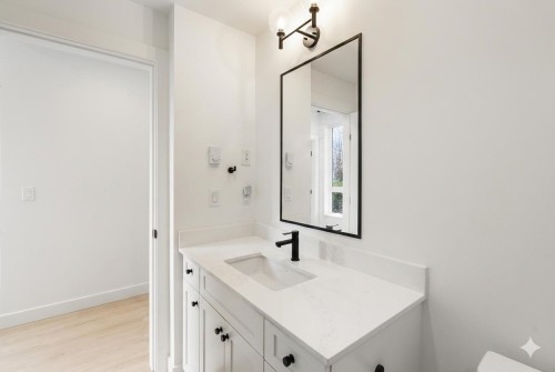 104-19953 76 Avenue, Langley, BC 