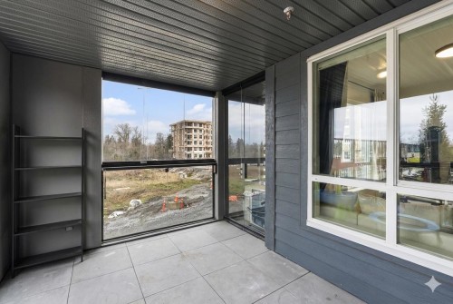 104-19953 76 Avenue, Langley, BC 