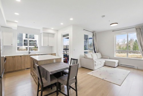 104-19953 76 Avenue, Langley, BC 