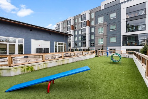 104-19953 76 Avenue, Langley, BC 